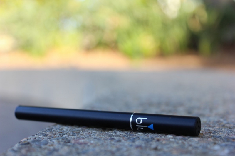 boutique-VILLENEUVE D ENTRAUNES-min_e_cigarette_vaping_blu_cigs_blu_electronic_cigarette_tobacco_cigarette_smoke-637061
